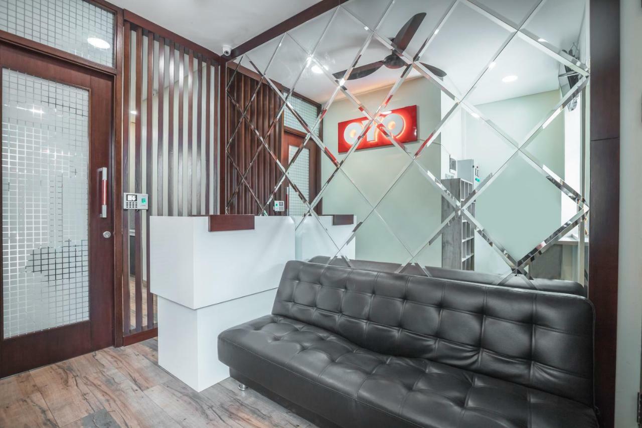 Super Oyo 1487 Residence Khoe Jakarta Exterior foto